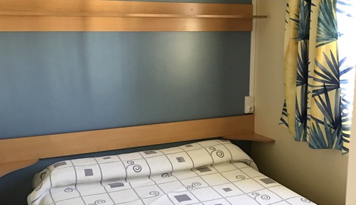 Bungalow (6-7 adults)