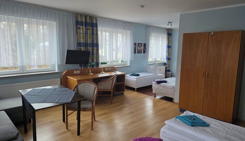 Habitación cuádruple básica