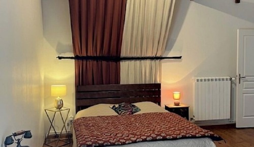 Casa de campo tradicional, 2 habitaciones, vistas al jardín (Gîte les Rougemonts)
