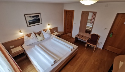 Habitación Premium doble, 1 cama de matrimonio, balcón, vistas al valle