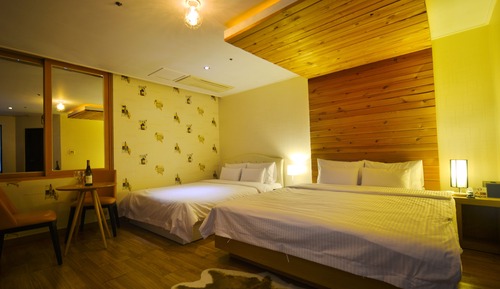 Habitación familiar con 2 camas individuales