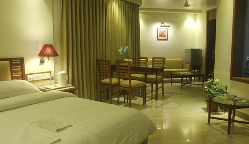 Suite estudio Royal, vistas a la colina