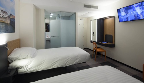 Habitación estándar con 2 camas individuales