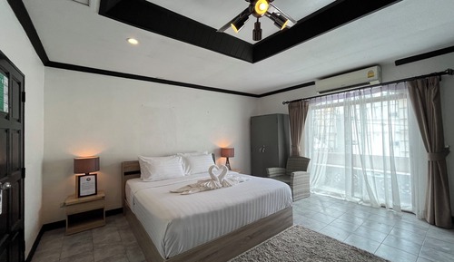 Superior Double Room with Balcony and Sea View