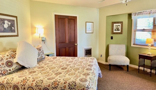 Habitación, 1 cama de matrimonio grande, bañera de hidromasaje, planta baja