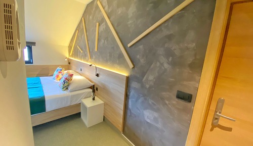 Habitación económica con 1 cama doble o 2 individuales