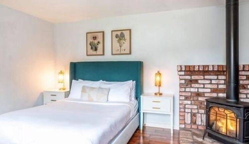 Suite tradicional, 1 cama de matrimonio, patio, vistas parciales al mar