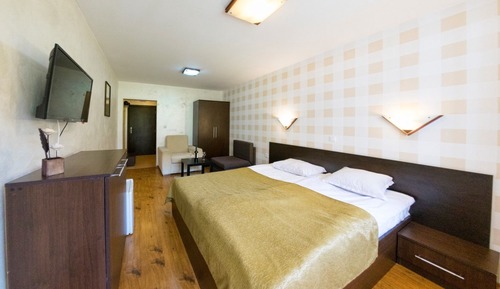 Habitación doble, en edificio anexo