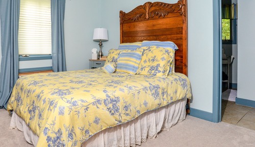 Double Room (Waverly)