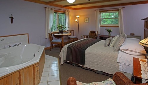 Habitación estándar, 1 cama de matrimonio, bañera de hidromasaje, en esquina