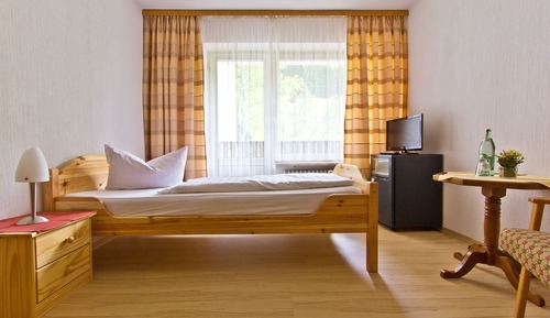 Habitación individual clásica, balcón, vistas al jardín