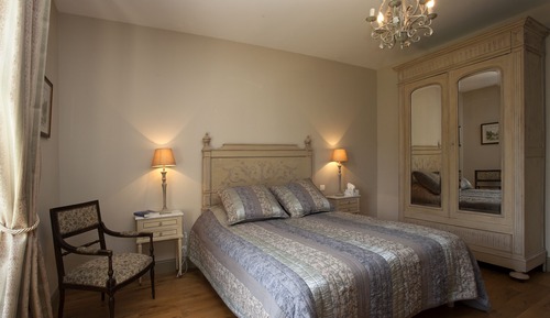 Habitación Deluxe con 1 cama doble o 2 individuales, vistas al parque