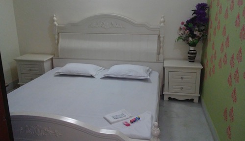Habitación económica doble, 1 cama doble, no fumadores, vistas a la ciudad