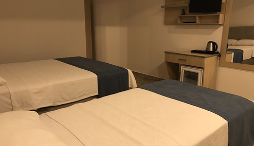 Habitación triple Confort, vistas a la bahía