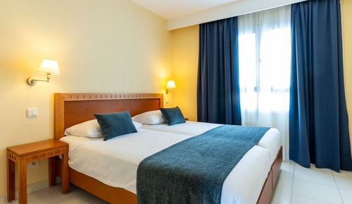 Apartamento Premium, 2 habitaciones, cocina, vistas al mar