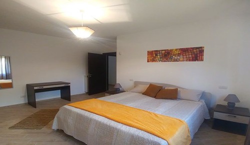 Habitación doble, baño privado (External)