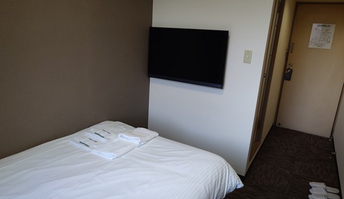Habitación doble, fumadores (Semi-double Bed)