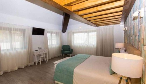 Habitación familiar, entresuelo