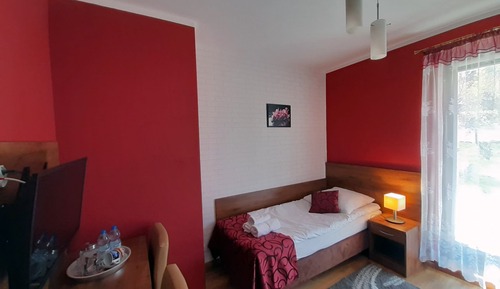 Habitación con 2 camas individuales (3)