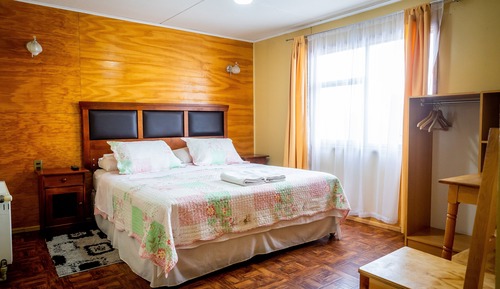 Habitación doble, baño privado