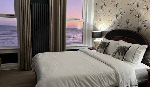 Habitación Premier doble, 1 cama de matrimonio grande, vistas al mar