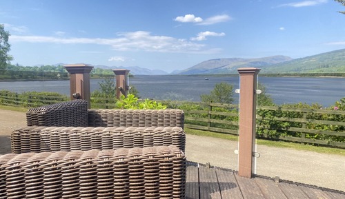 Lochside Chalet 3 Bedrooms Pet Friendly