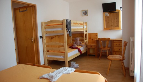 Habitación familiar, balcón