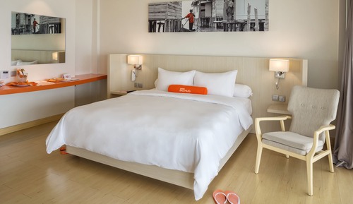 Habitación con 1 cama doble o 2 individuales, vistas al jardín (HARRIS)