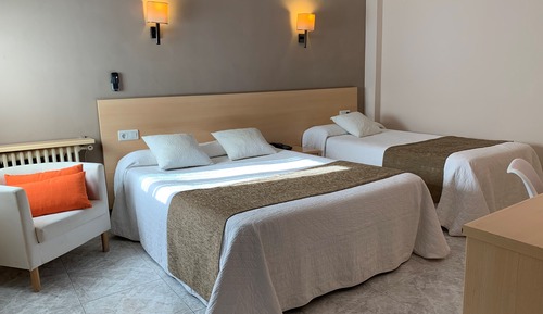 Habitación triple básica