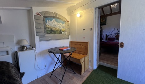 Habitación romántica, 2 habitaciones, habitaciones comunicadas, en la zona del jardín (Romance)
