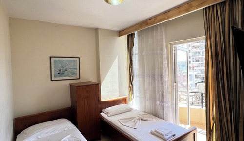 Habitación estándar con 2 camas individuales