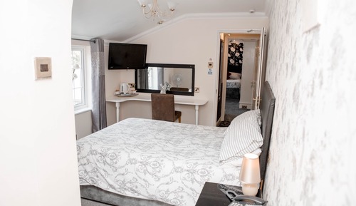 Habitación doble, baño privado