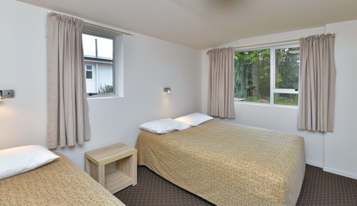 Apartamento familiar, 2 habitaciones, no fumadores, vistas al jardín