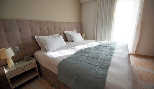 Habitación con 1 cama doble o 2 individuales
