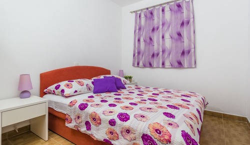 Apartamento clásico, balcón