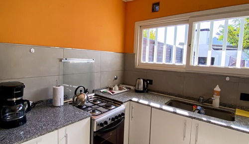 Casa familiar, 2 habitaciones, 2 baños, vistas a la ciudad