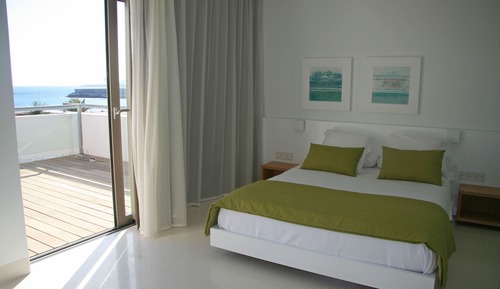 Suite, terraza, vistas al mar
