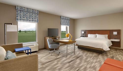 Estudio, 1 cama de matrimonio grande, frigorífico y microondas (Wet Bar)