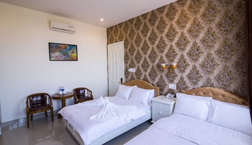 Habitación familiar con 2 camas individuales