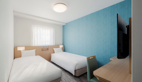 Habitación, no fumadores (Adjoining Room, Not Interconnecting)