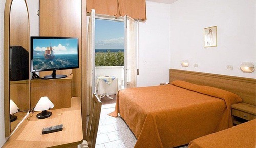 Habitación cuádruple estándar