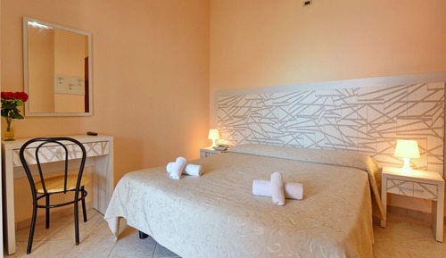Habitación con 1 cama doble o 2 individuales