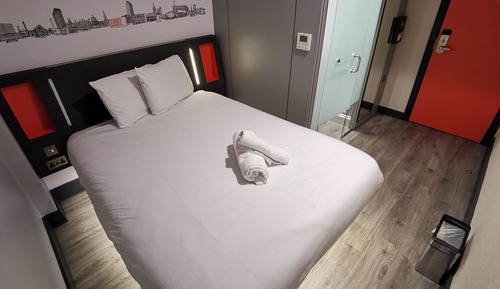 Habitación estándar doble, sin ventanas