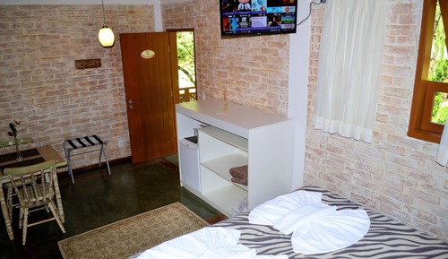 Suite Confort, 1 cama de matrimonio, bañera, en la zona del jardín