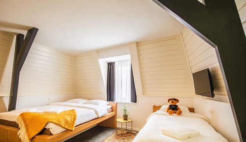BUNK ROOM FOR 3