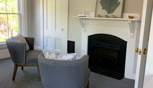 Habitación, baño privado (Robin's Nest - Queen Fireplace Room)
