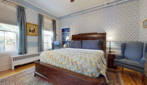 Habitación, baño privado (Blue Ribbon - King Balcony Room)