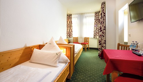 Habitación cuádruple estándar