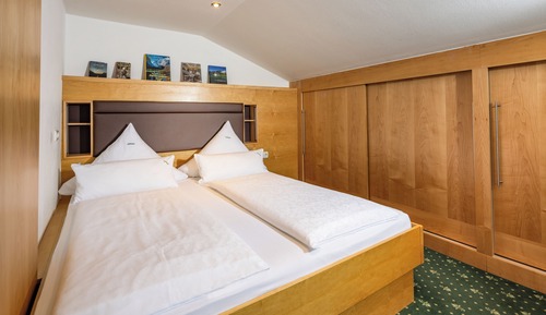 Apartamento de lujo, balcón