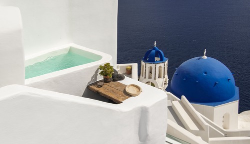 Cave Room with Outdoor Plunge Pool & Caldera View